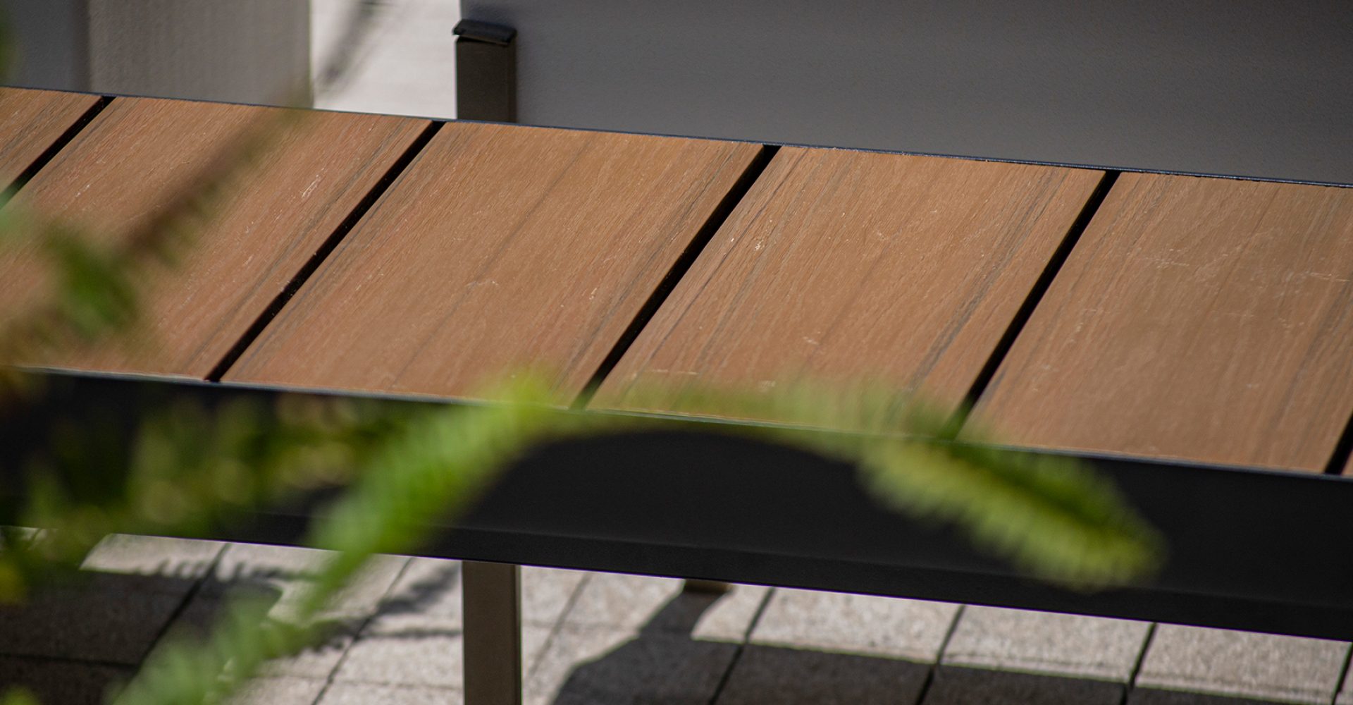 paramento_mobiliario-urbano_banner_producto_asiento_sociale2_03